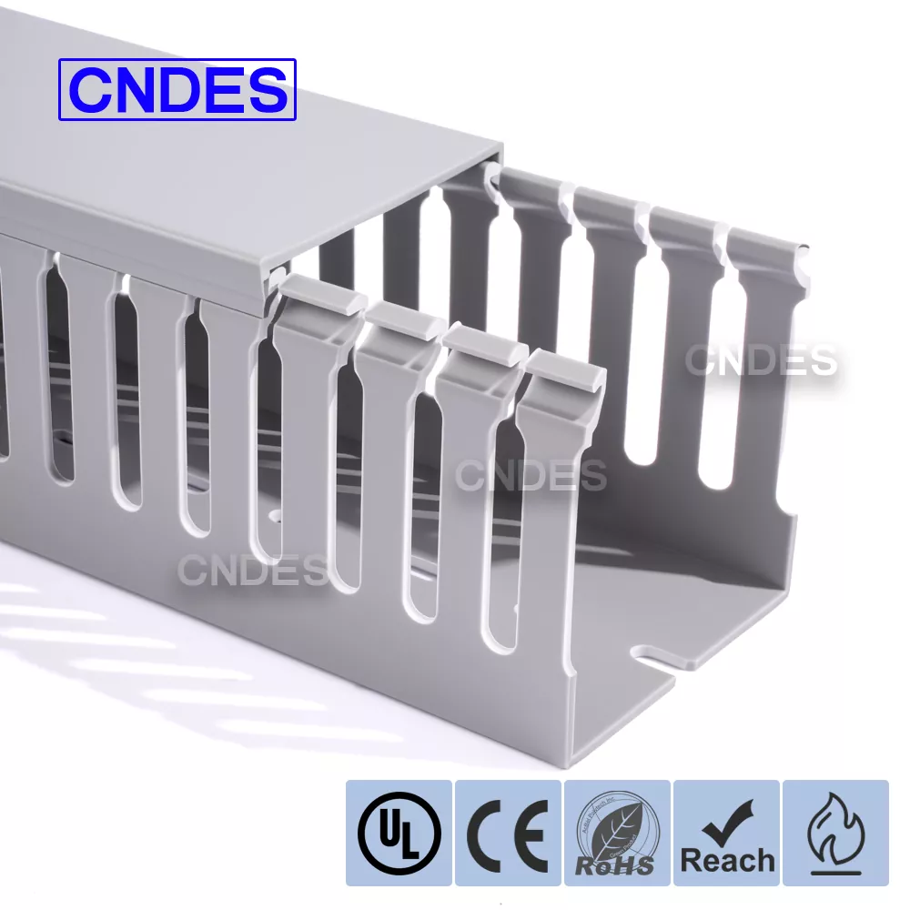 65×65 Rásbhealach Cábla PVC