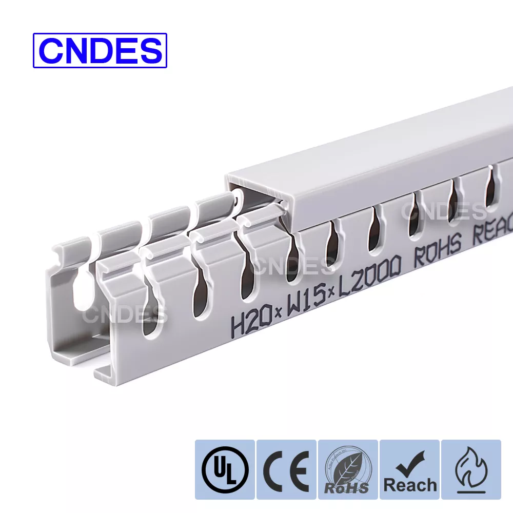 Ducht Sreang Leictreach PVC Slotted Airde 20mm